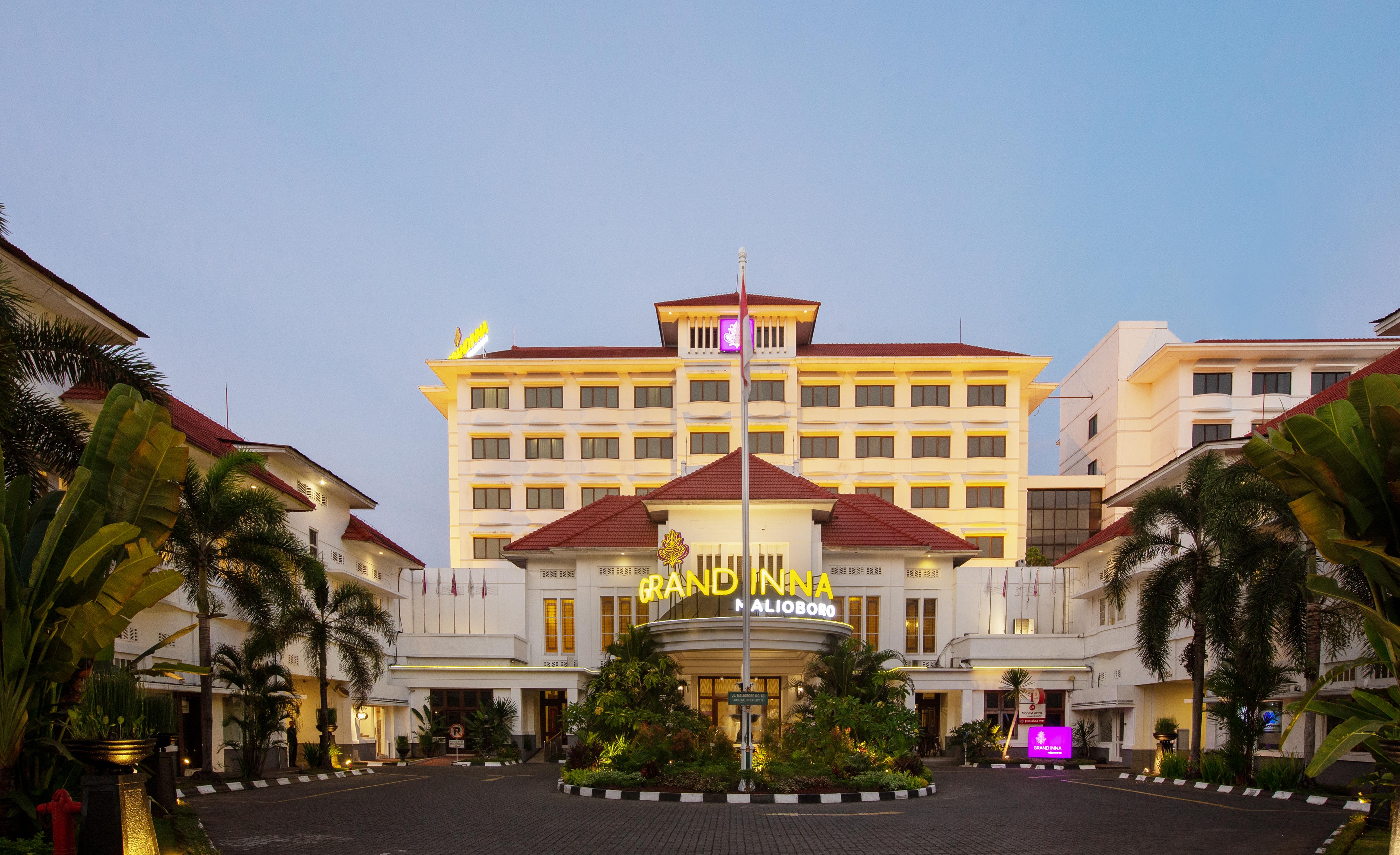 Grand Inna Malioboro Yogyakarta Exterior photo