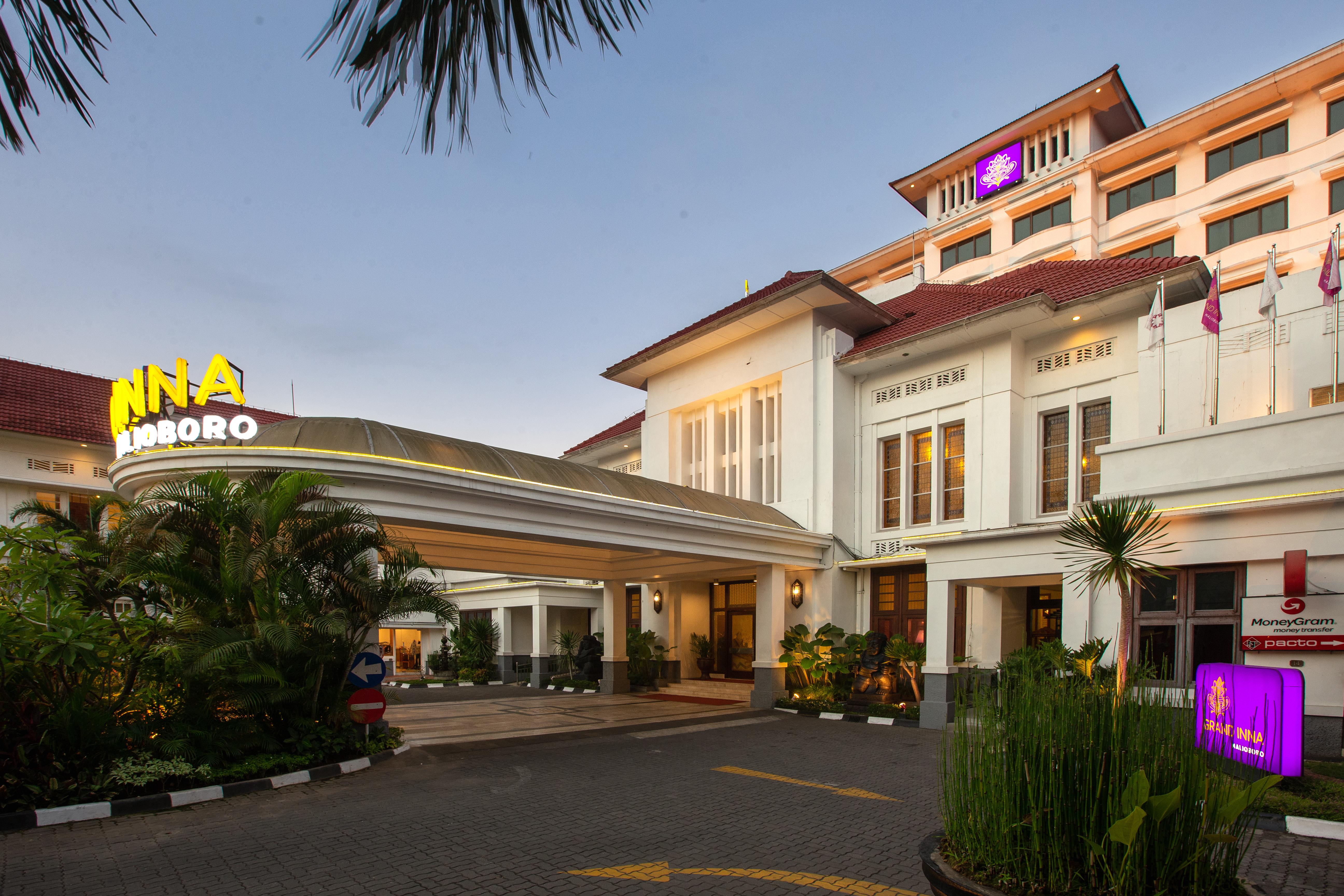 Grand Inna Malioboro Yogyakarta Exterior photo