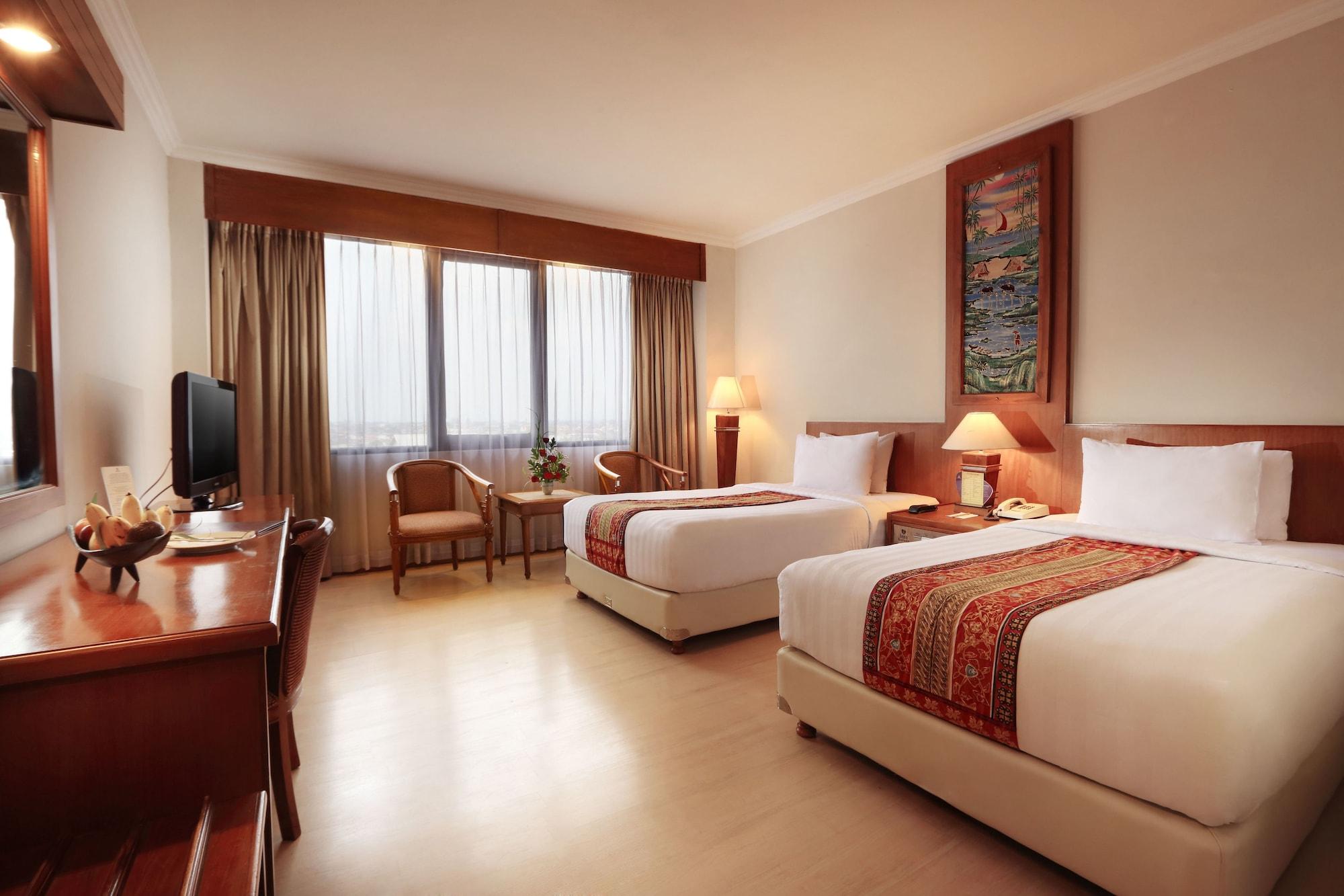 Grand Inna Malioboro Yogyakarta Exterior photo