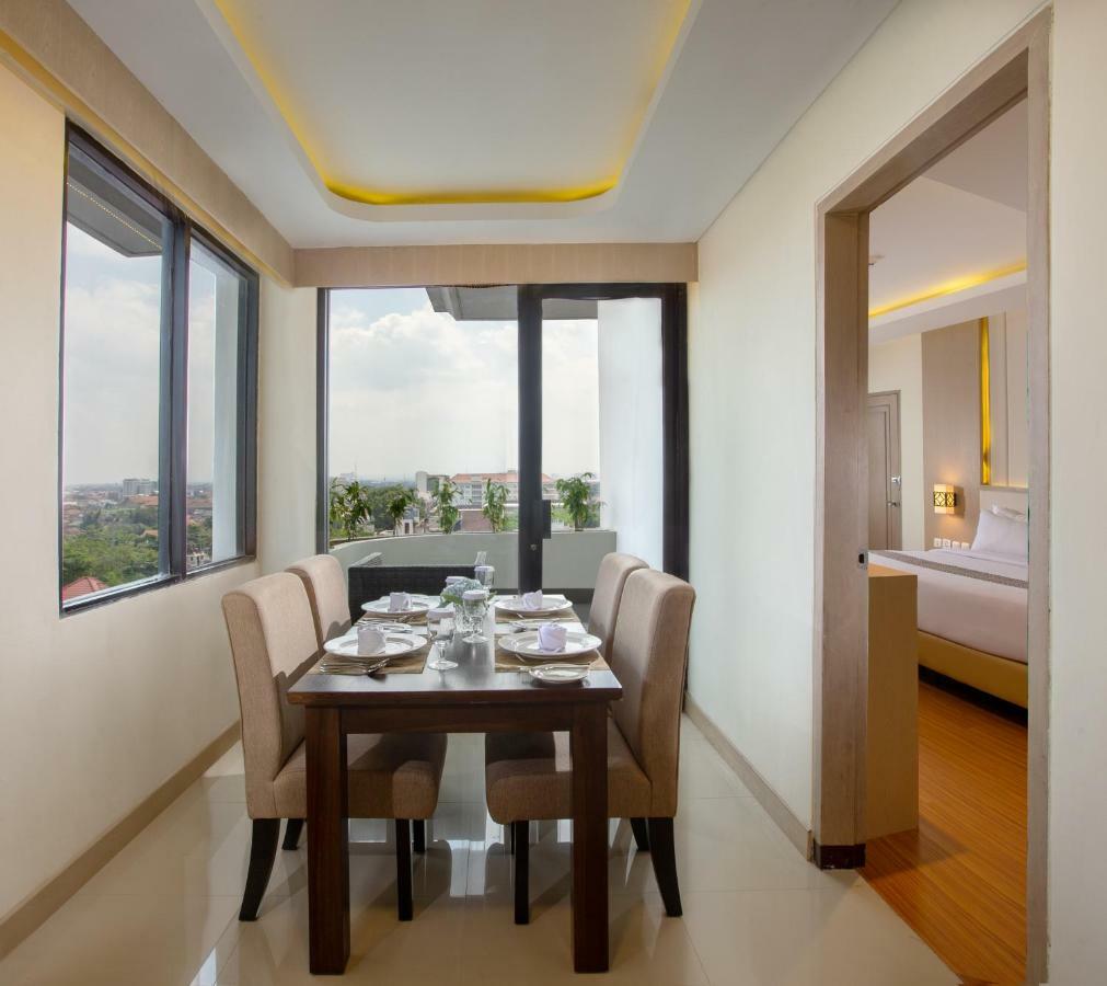 Grand Inna Malioboro Yogyakarta Exterior photo