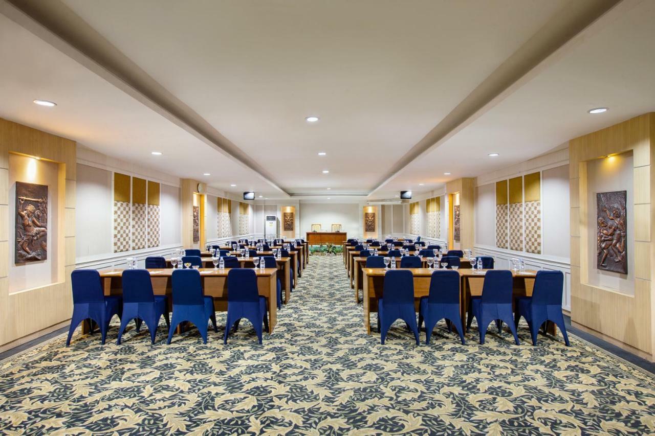 Grand Inna Malioboro Yogyakarta Exterior photo